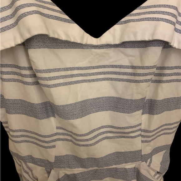 Sundress with pockets Sz. small - Picture 5 of 6